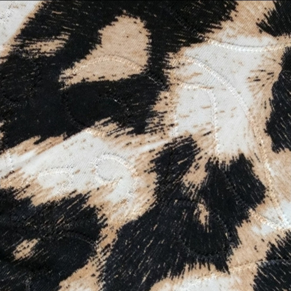 Amana Leopard Animal Print Embroidered Tie-Sleeve Tunic Top Women's L - Picture 8 of 11